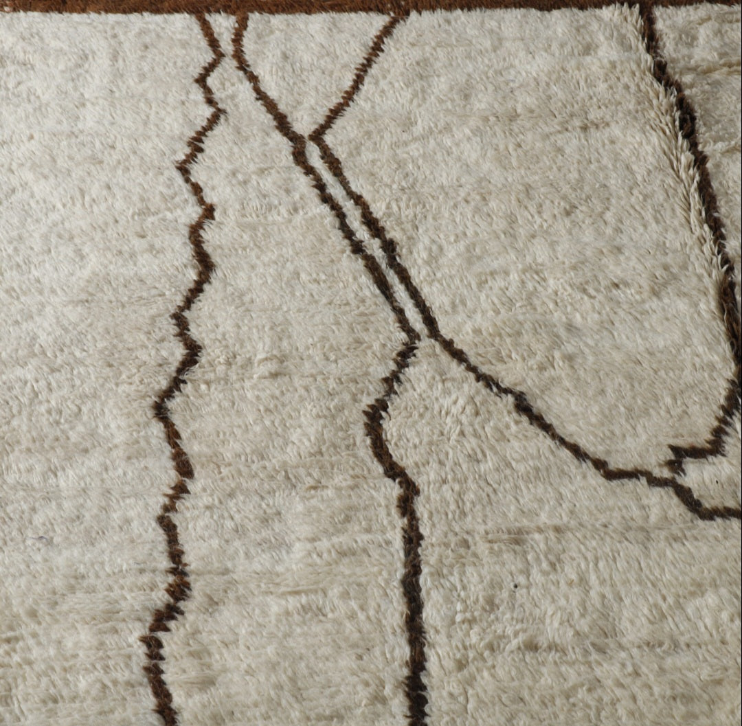 Classic Moroccan Beni Ourain Rug with Abstract Lines