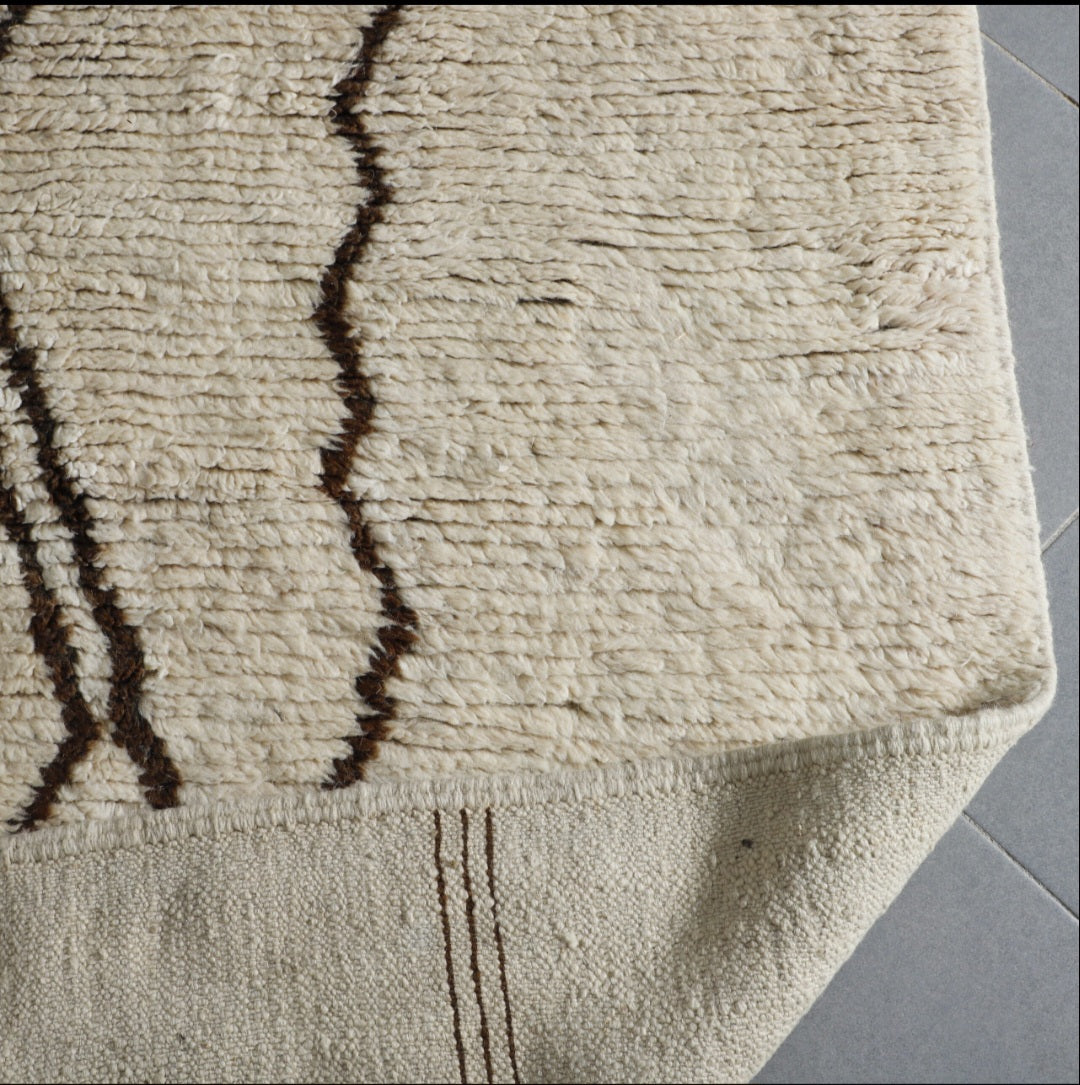 Classic Moroccan Beni Ourain Rug with Abstract Lines